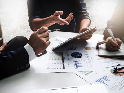 醫(yī)藥公司積極開(kāi)展“降成本、核定額、增效益”活動(dòng)